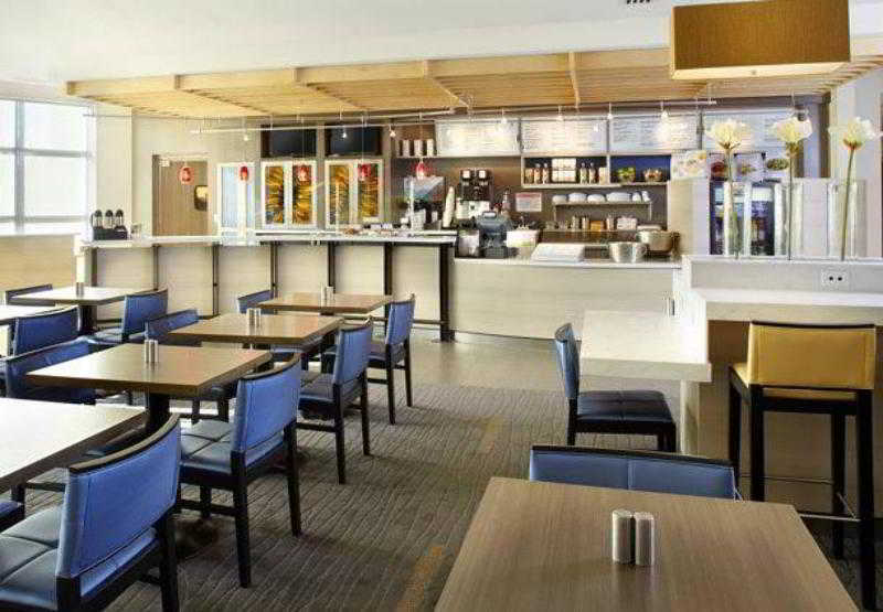 Courtyard By Marriott Orlando South/Grande Lakes Area Williamsburg Екстериор снимка