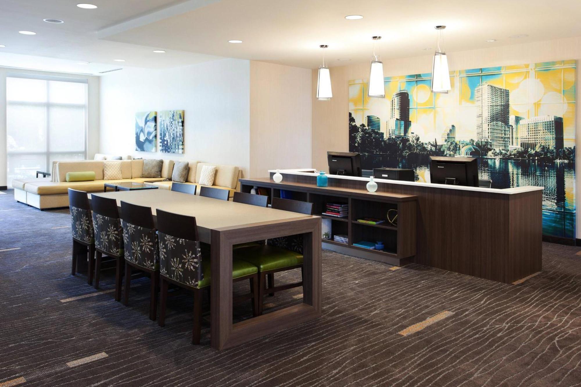 Courtyard By Marriott Orlando South/Grande Lakes Area Williamsburg Екстериор снимка